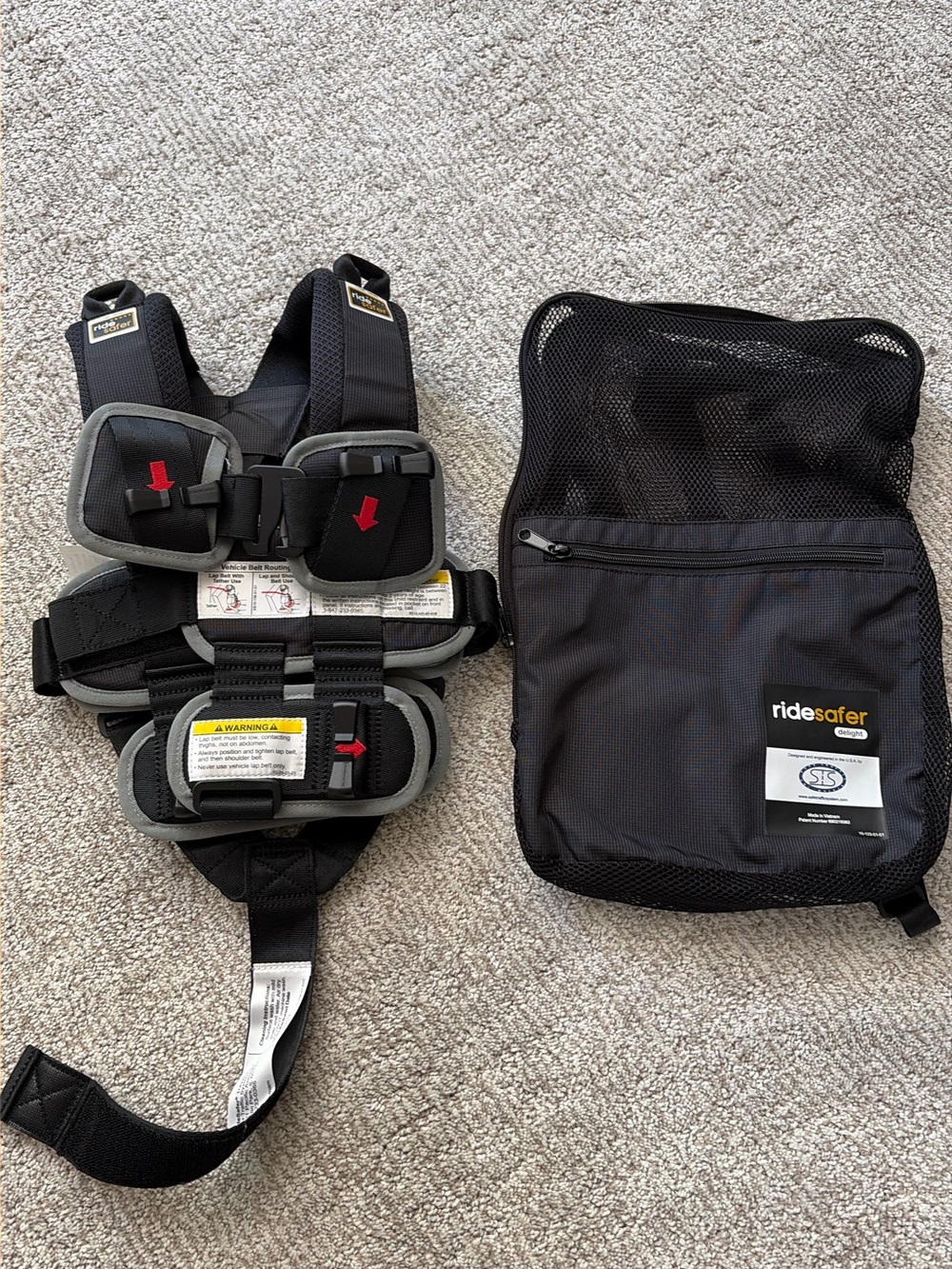 RideSafer Delight Travel Vest – Size XS – Excellent Condition - Black - Picture 3 of 10